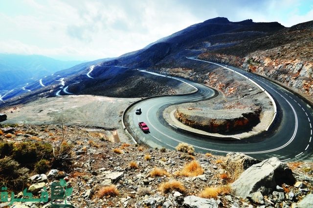 ما هي أعلى قمة جبلية في الإمارات