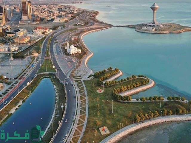 كم هي المسافة من الدمام إلى القطيف