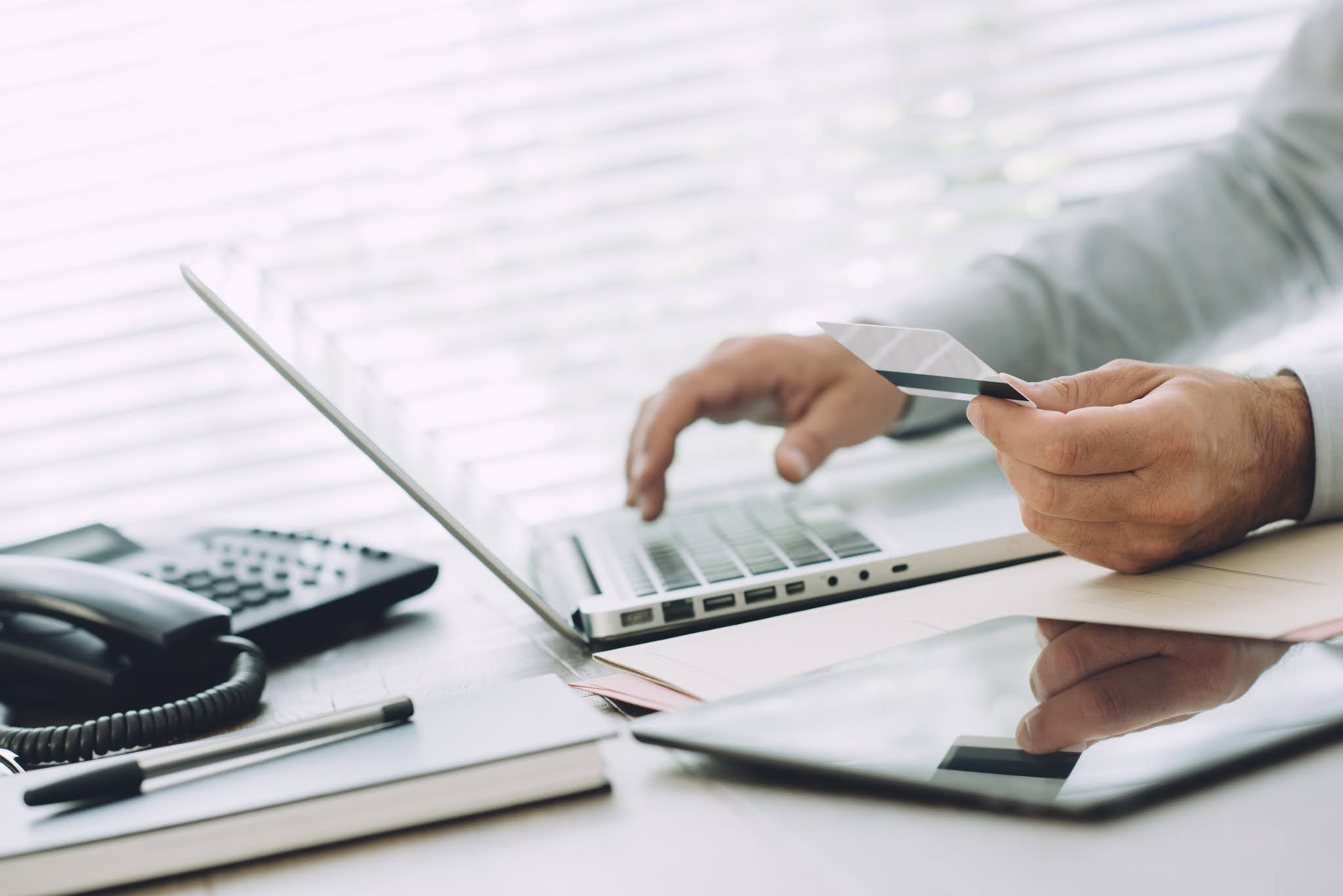 فتح حساب في بنك المارية المحلي