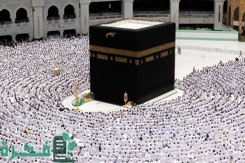 "السديس": تعظيم مكانة "الكعبة" ديدن ولاة أمرنا.. وحزمة من المسارات الإثرائية بالبيت الحرام