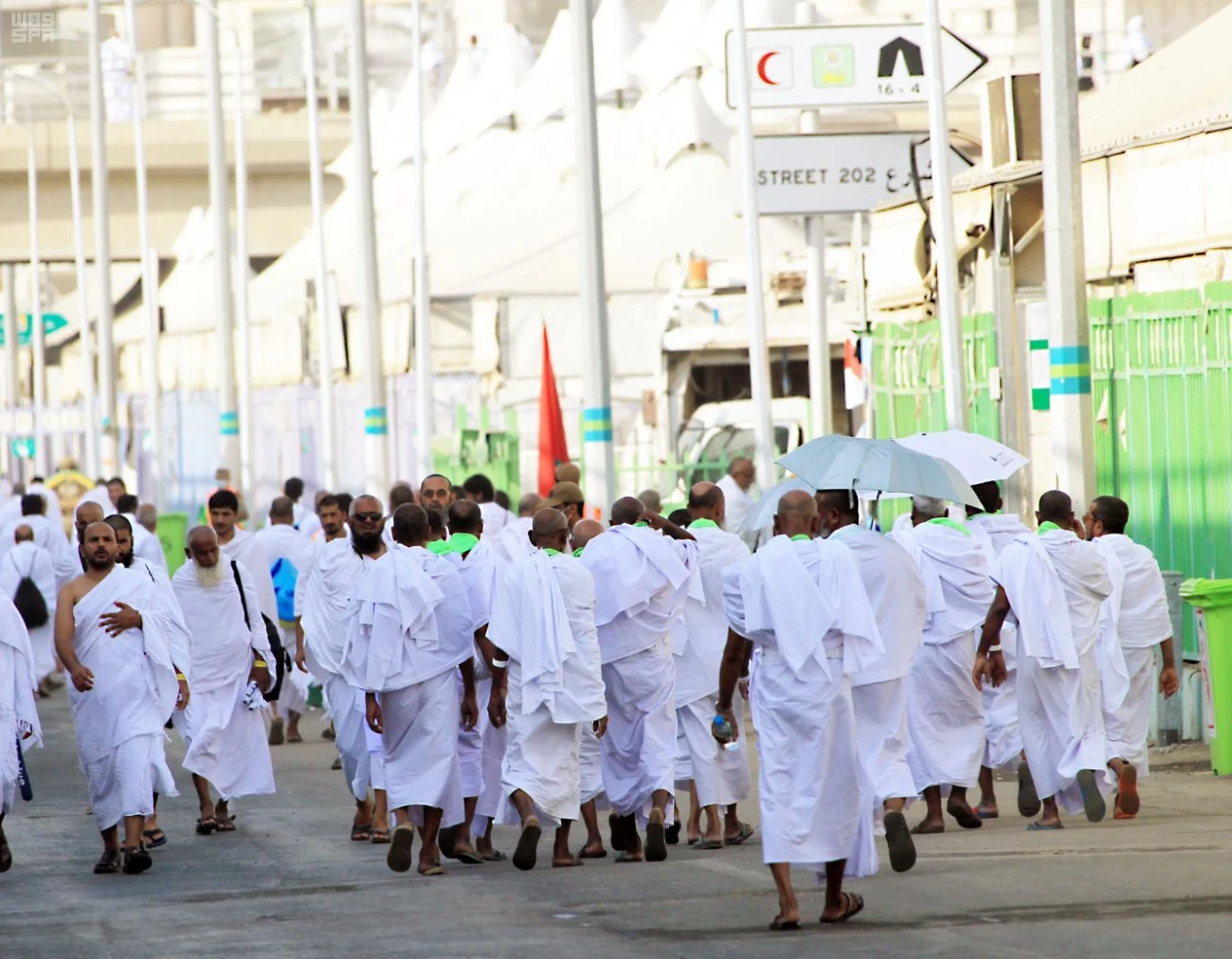 ماذا يفعل الحاج إذا ارتفع ضغطه أو هبط سكره أثناء المناسك؟.. استشاري يوضح