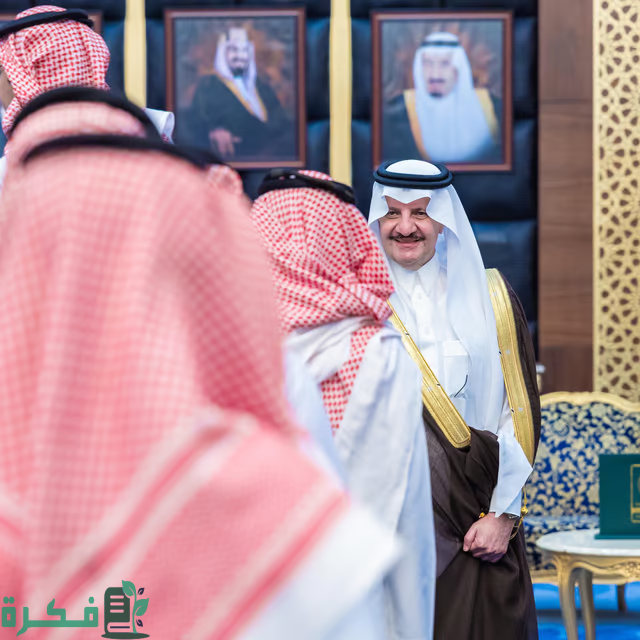 مجلس "الاثنينية".. "أمير الشرقية" يُشيد بدعم القيادة الرشيدة لمنظومة وسائل النقل بالمنطقة