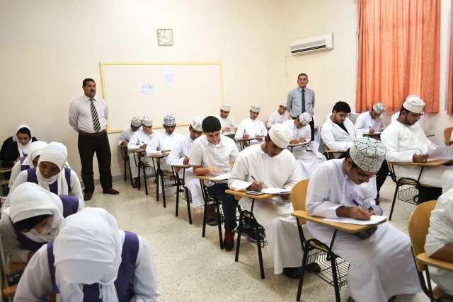 بعد التعديل وتأجيلات الوزارة .. رسميًا تحديد موعد الدخول المدرسي 2025 العراق “التقويم الدراسي للطلاب”