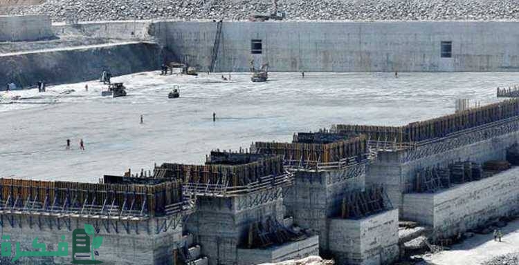 طول سد النهضة وعرضه