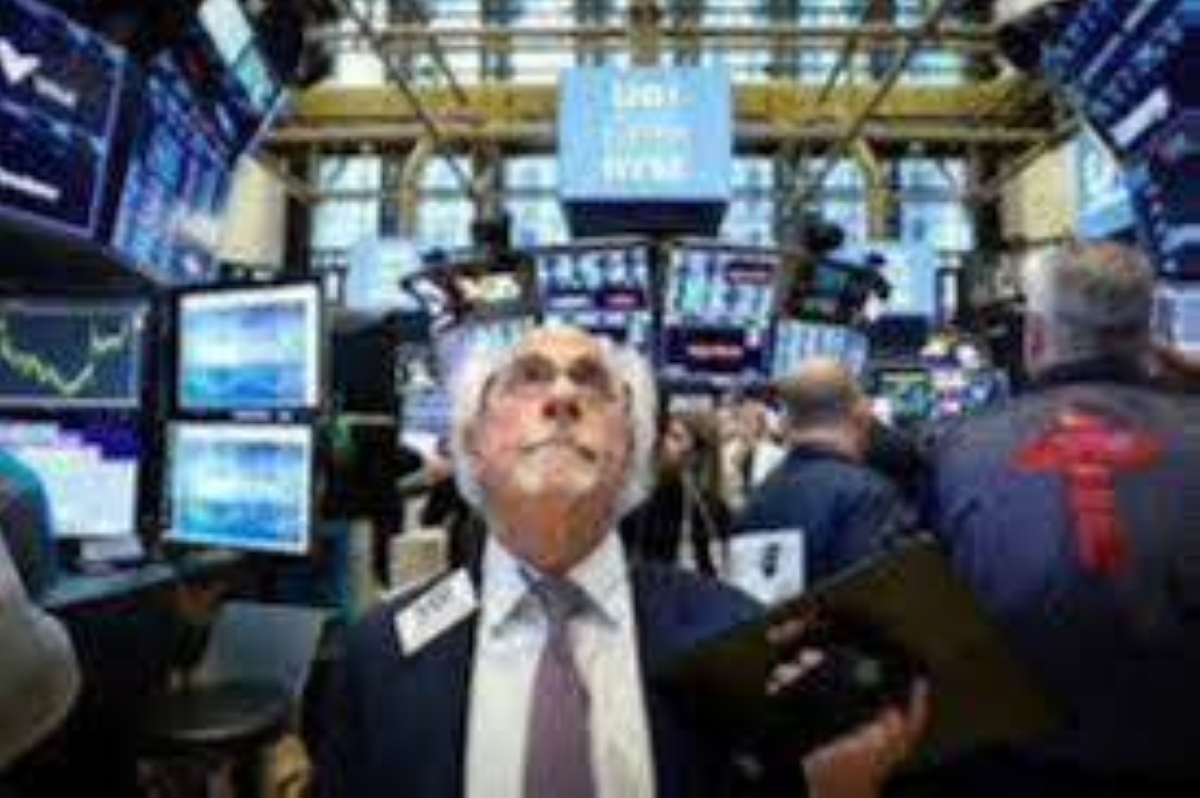 أسهم وول ستريت تحقق ارتفاعات قياسية جديدة وتثير اهتمام المستثمرين العرب