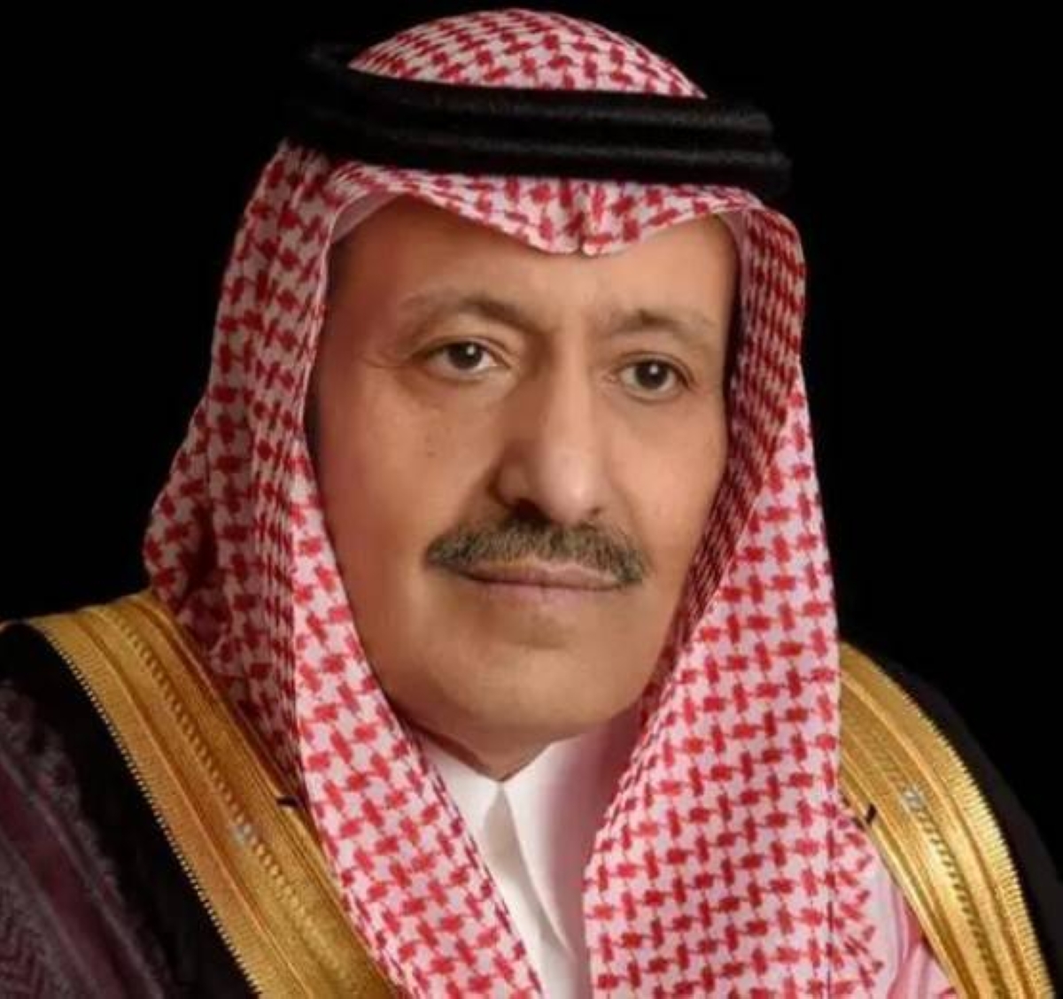 أمير الباحة يقرر تمديد مهرجان العسل الدولي حتى السبت المقبل