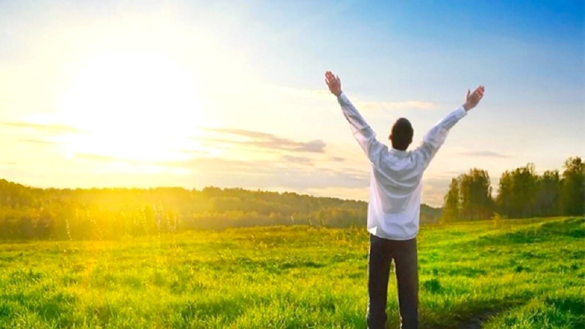 اكتشف فوائد التعرض لأشعة الشمس في الصباح الباكر
