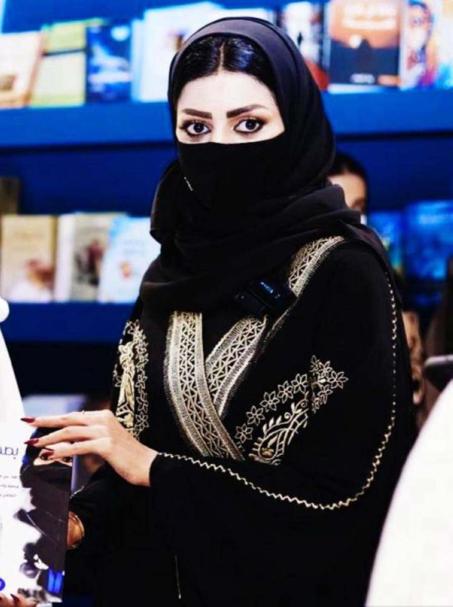 شهادة إعلامية تروي تفاصيل مسيرة التحول الوطني في رؤية ولي العهد