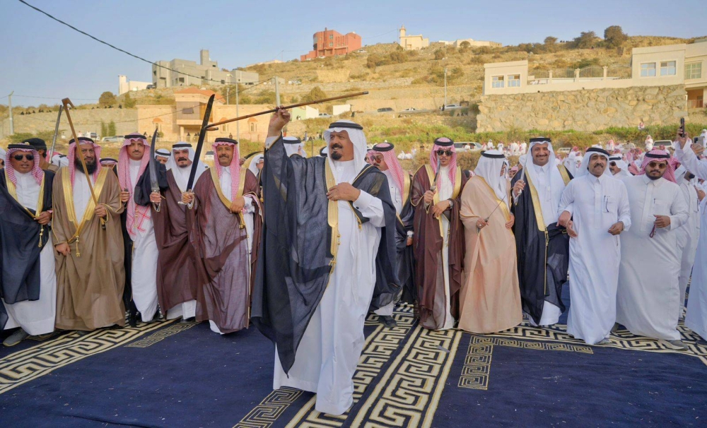 عروض شعبية مميزة تستقطب زوّار النماص في السعودية