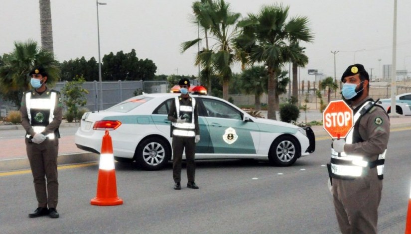 غرامات مشددة لتجاوز الإشارة الحمراء في السعودية والمرور يحذر من المخاطر