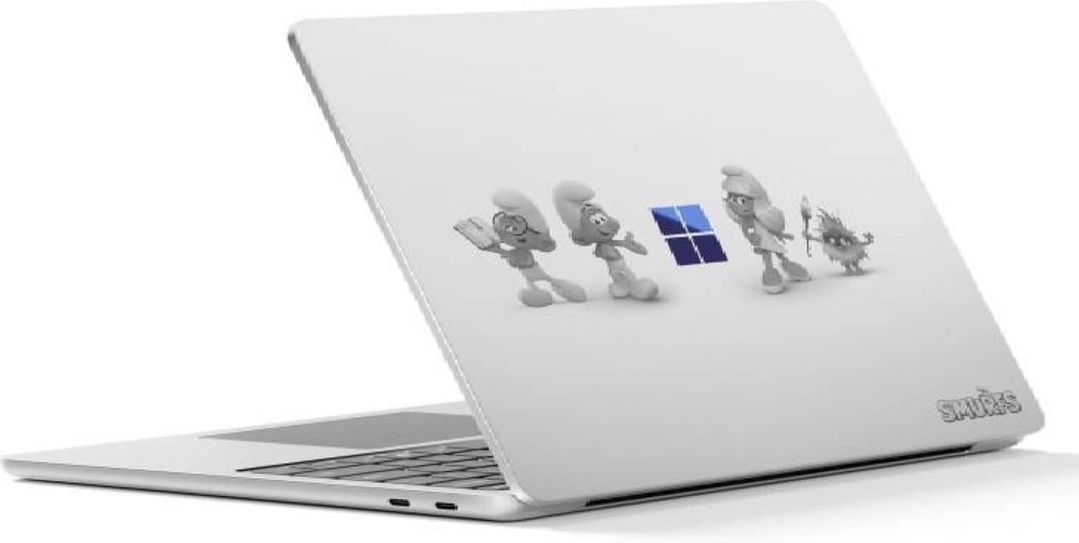 مايكروسوفت تطرح إصداراً مميزاً من Surface Laptop لعشاق السنافر في السعودية