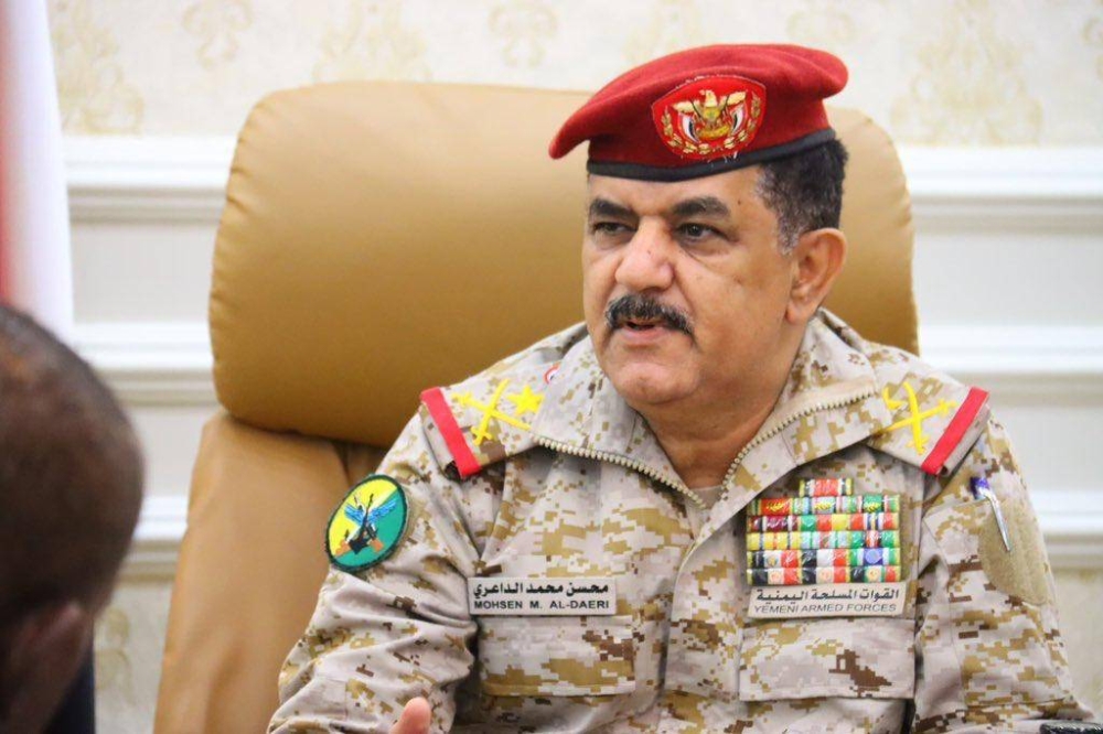 وزير الدفاع اليمني يبحث مع سفيري السودان واليابان تداعيات الإرهاب الحوثي وأحدث التطورات في الأوضاع اليمنية